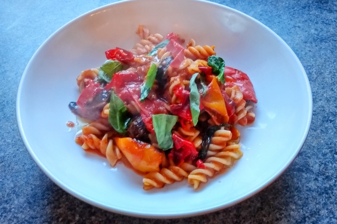 Roasted Pepper and Tomato&nbsp;Pasta